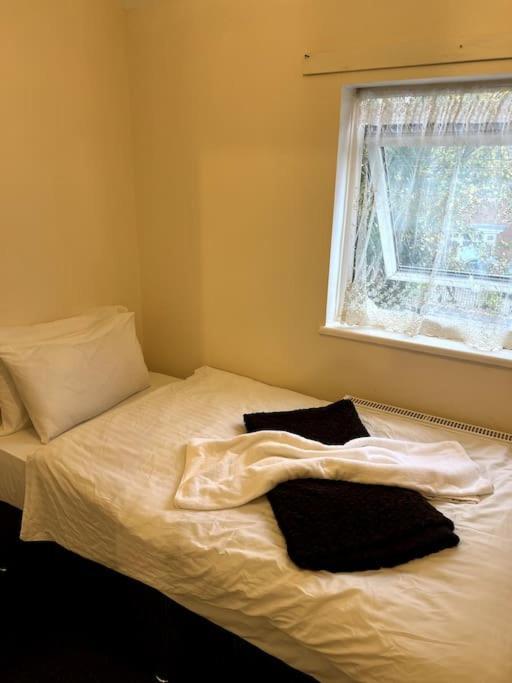 Spacious City Centre Home Near Hospital & M5 Worcester Exteriér fotografie