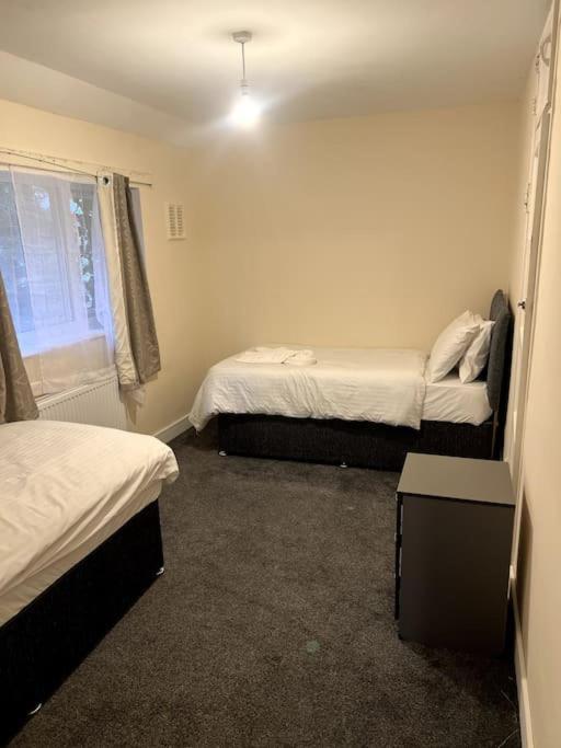 Spacious City Centre Home Near Hospital & M5 Worcester Exteriér fotografie